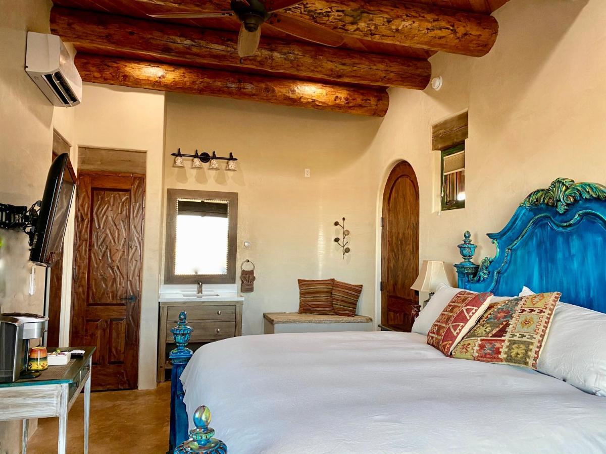 The Grand Hacienda Inn With Breakfast Abiquiu 외부 사진