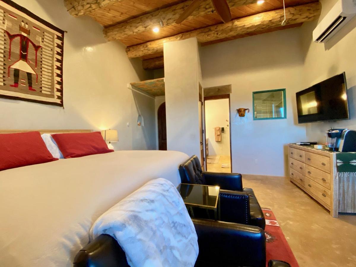 The Grand Hacienda Inn With Breakfast Abiquiu 외부 사진